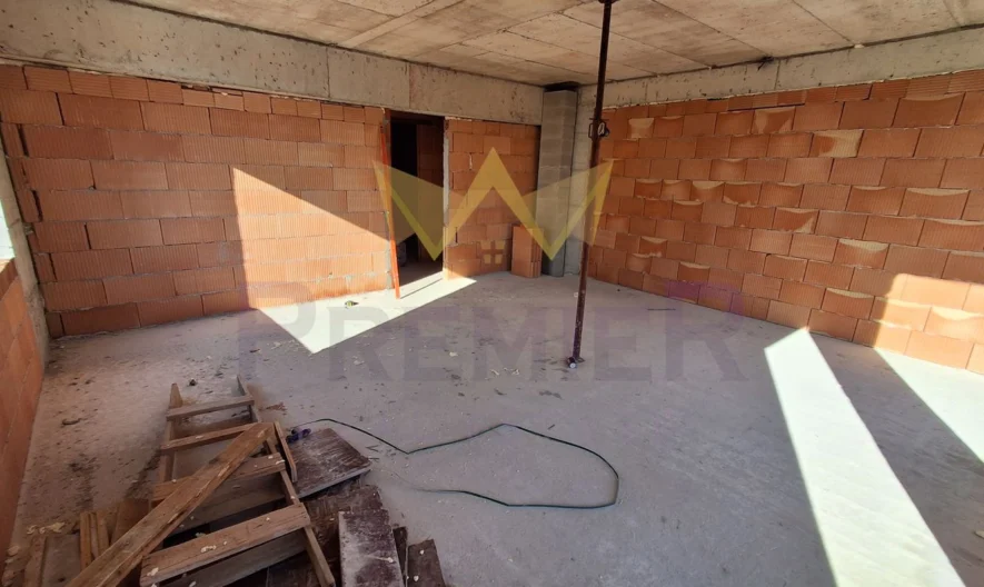 Агенция за недвижими имоти - Имоти Премиер - имот - 994581, Цена: 185400 EUR