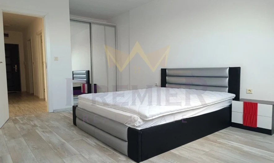 Просторен двустаен апартамент с панорамна гледка в Поморие - - снимка 6 - Имоти Премиер