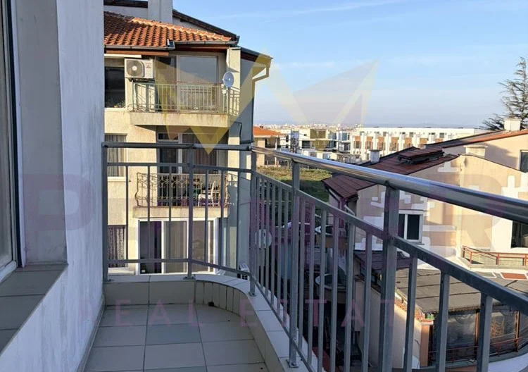 Просторен двустаен апартамент в Крайморие с морска гледка - - снимка 12 - Имоти Премиер