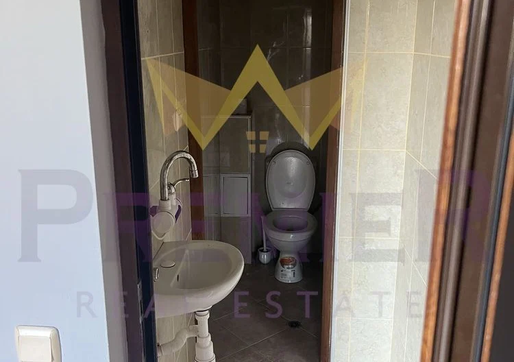 Просторен двустаен апартамент в затворен комплекс -  - снимка 9 - Имоти Премиер