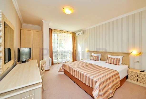 Агенция за недвижими имоти - Имоти Премиер - имот - 1178267, Цена: 206030 EUR