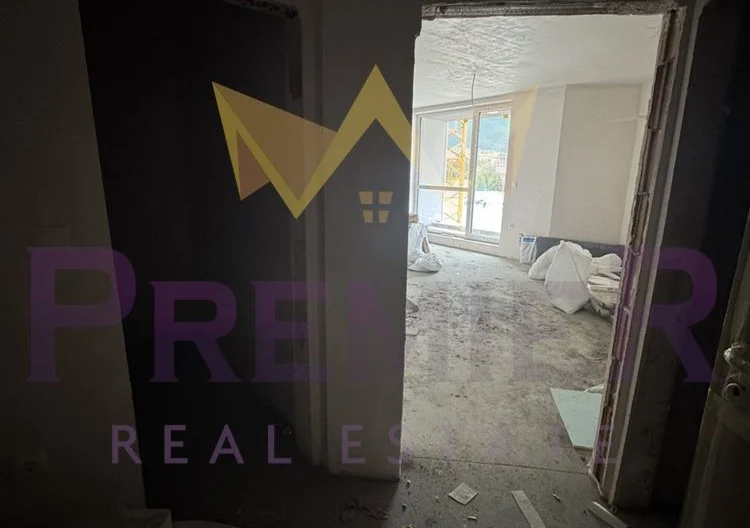 Просторен едностаен апартамент в ж.к. кв. Младост 4 - - снимка 4 - Имоти Премиер