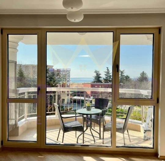 Просторен, елегантен апартамент в затворен комплекс – Несебър -  - снимка 11 - Имоти Премиер