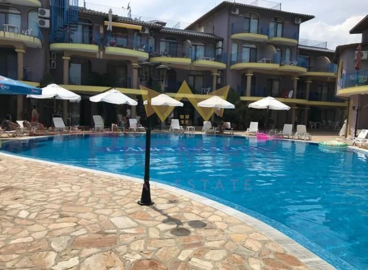 ПРОСТОРЕН МЕЗОНЕТ В ЗАТВОРЕН КОМПЛЕКС С БАСЕЙН  – ЧЕРНОМОРЕЦ -  - снимка 14 - Имоти Премиер