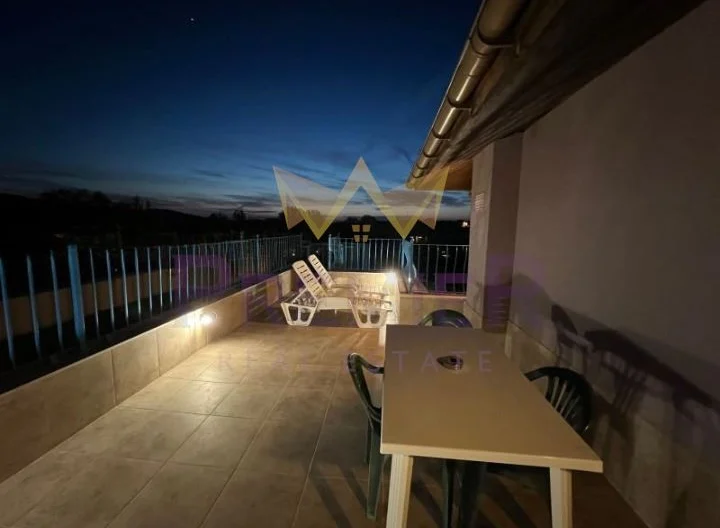 ПРОСТОРЕН МЕЗОНЕТ В ЗАТВОРЕН КОМПЛЕКС С БАСЕЙН  – ЧЕРНОМОРЕЦ -  - снимка 16 - Имоти Премиер