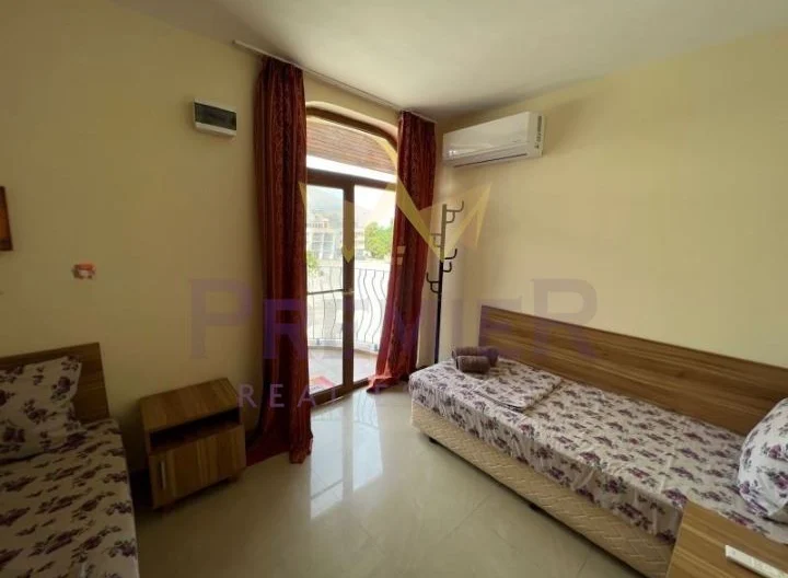 ПРОСТОРЕН МЕЗОНЕТ В ЗАТВОРЕН КОМПЛЕКС С БАСЕЙН  – ЧЕРНОМОРЕЦ -  - снимка 5 - Имоти Премиер