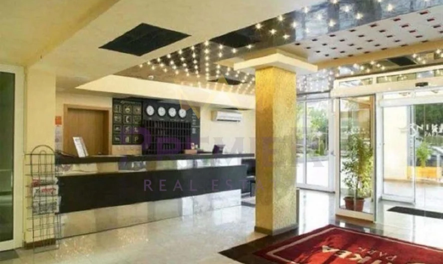 Просторен Многостаен Апартамент за Продажба във Варна, к.к. Златни пясъци -  - снимка 18 - Имоти Премиер