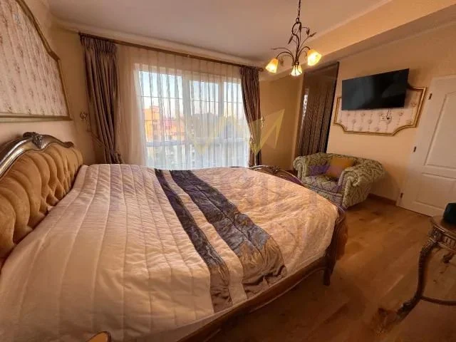 Просторен тристаен апартамент на метри от морето в Слънчев бряг -  - снимка 4 - Имоти Премиер