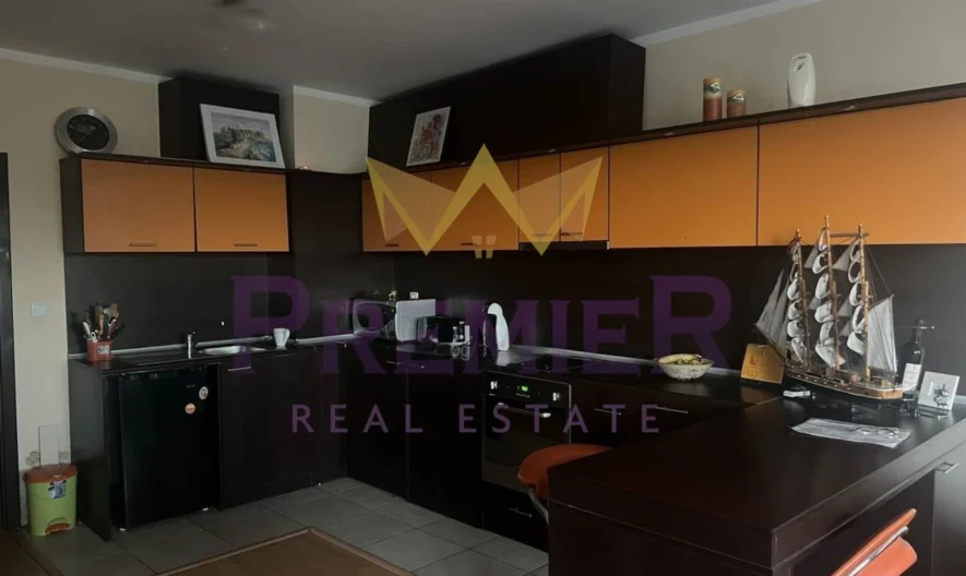 Просторен тристаен апартамент с гледка море в Несебър -  - снимка 3 - Имоти Премиер