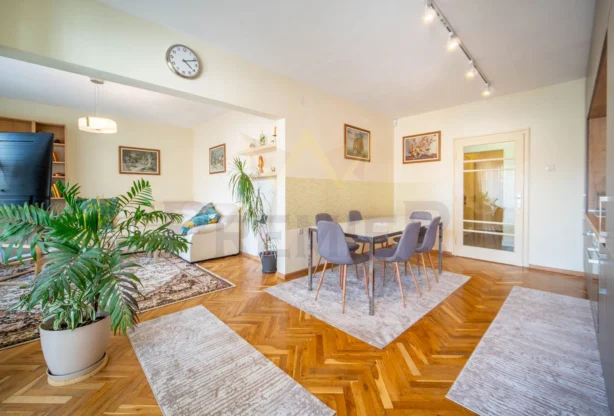 Агенция за недвижими имоти - Имоти Премиер - имот - 1074642, Цена: 357900 EUR