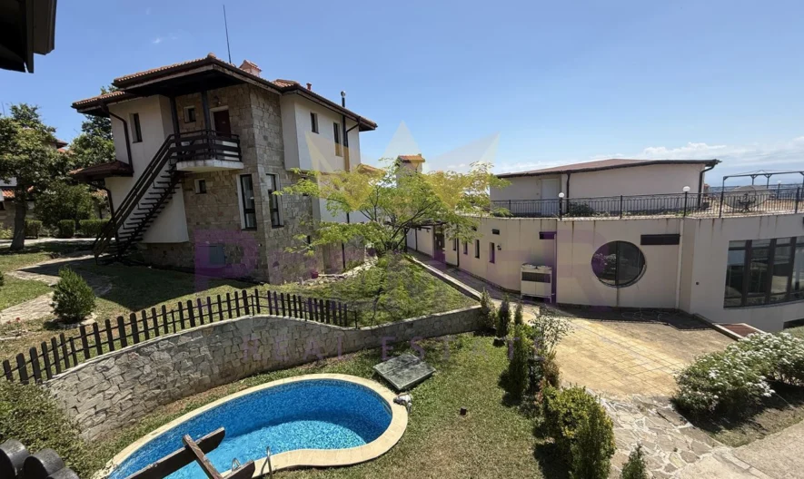 Просторен тристаен апартамент с веранда в комплекс „Бей Вю Вилас“, Кошарица -  - снимка 18 - Имоти Премиер