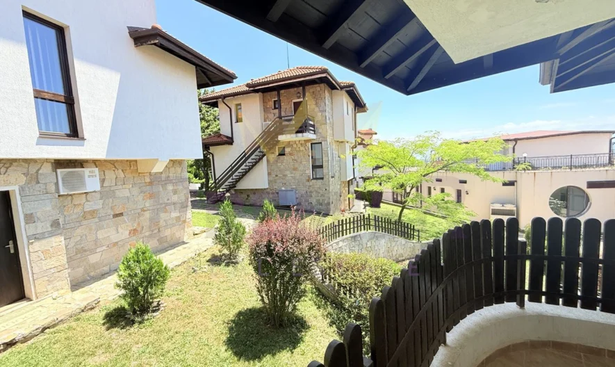 Просторен тристаен апартамент с веранда в комплекс „Бей Вю Вилас“, Кошарица -  - снимка 22 - Имоти Премиер