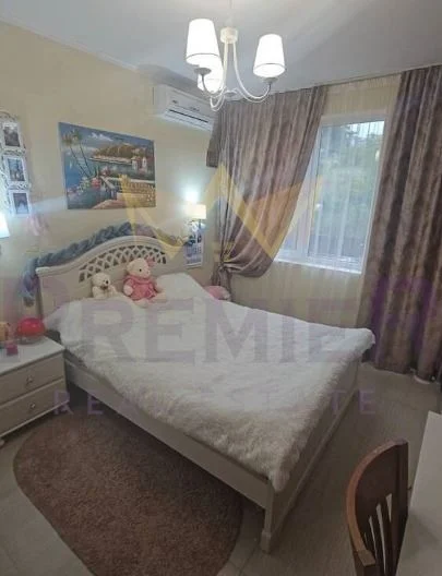 Просторен тристаен апартамент в к.к Слънчев бряг -  - снимка 10 - Имоти Премиер