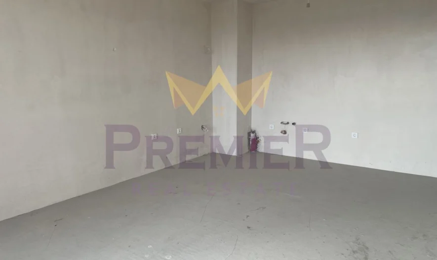 Просторен тристаен апартамент в Младост -  - снимка 2 - Имоти Премиер