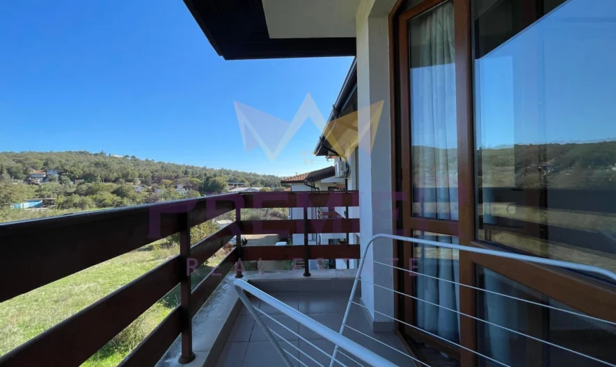 Просторен тристаен апартамент в поддържан комплекс – к.к. Слънчев Бряг -  - снимка 3 - Имоти Премиер