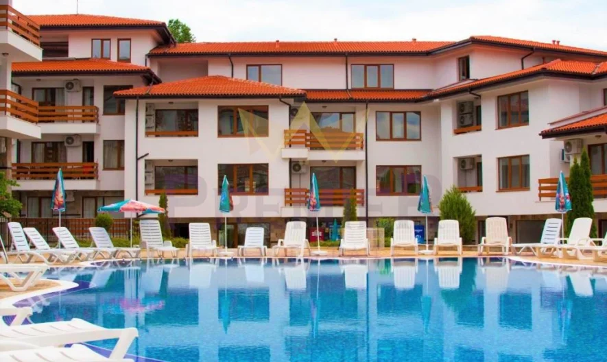 Просторен тристаен апартамент в поддържан комплекс – к.к. Слънчев Бряг -  - снимка 6 - Имоти Премиер