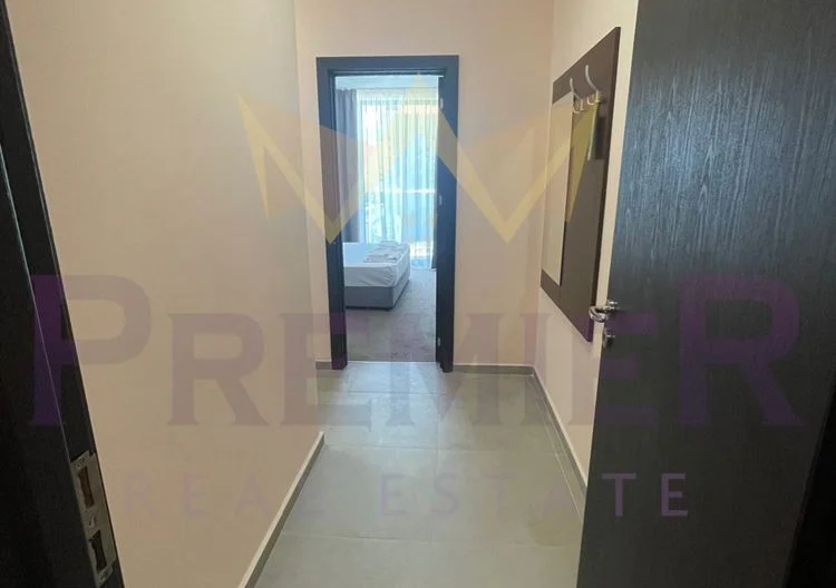 Просторен тристаен апартамент в Равда - - снимка 9 - Имоти Премиер