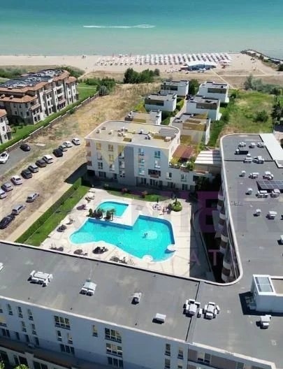 Просторен тристаен апартамент в Сарафово -  - снимка 12 - Имоти Премиер