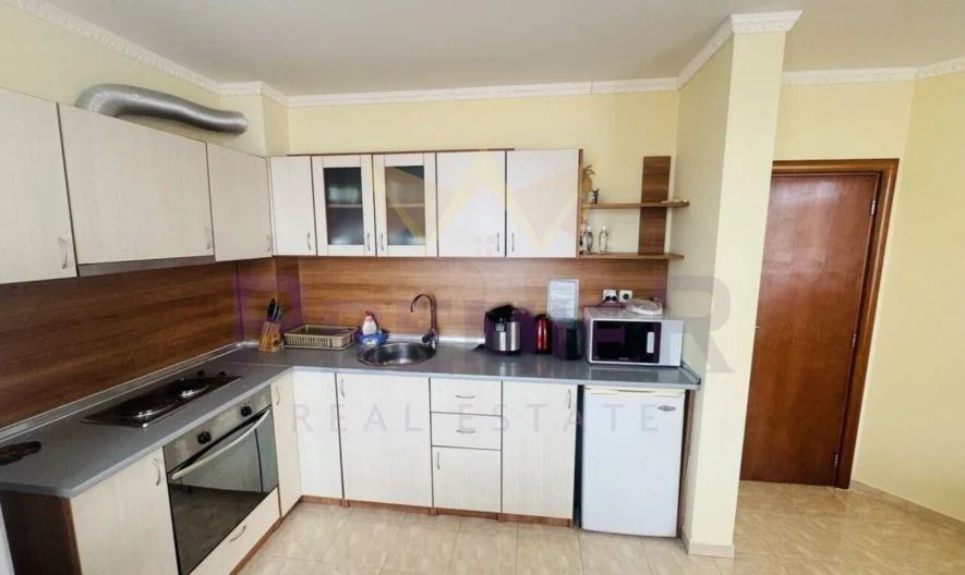 Просторен тристаен апартамент в Свети влас -  - снимка 4 - Имоти Премиер