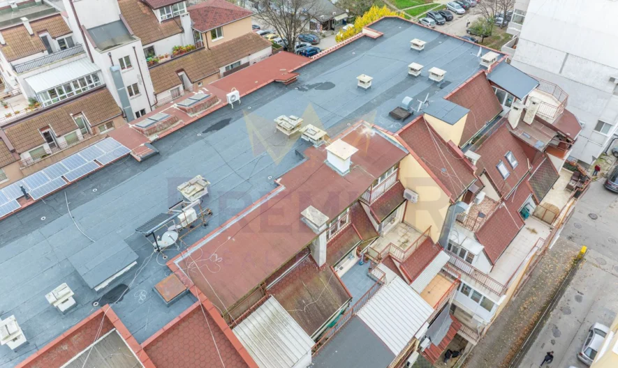 ПРОСТОРЕН ТРИСТАЕН АПАРТАМЕНТ, ж.к. Възраждане 1, гр. Варна -  - снимка 18 - Имоти Премиер