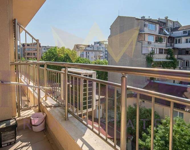 Prostoren TRISTAEN napalno obzaveden apartament s plosht ot 103 kv.m. -  - snimka 14 - Imoti Premier