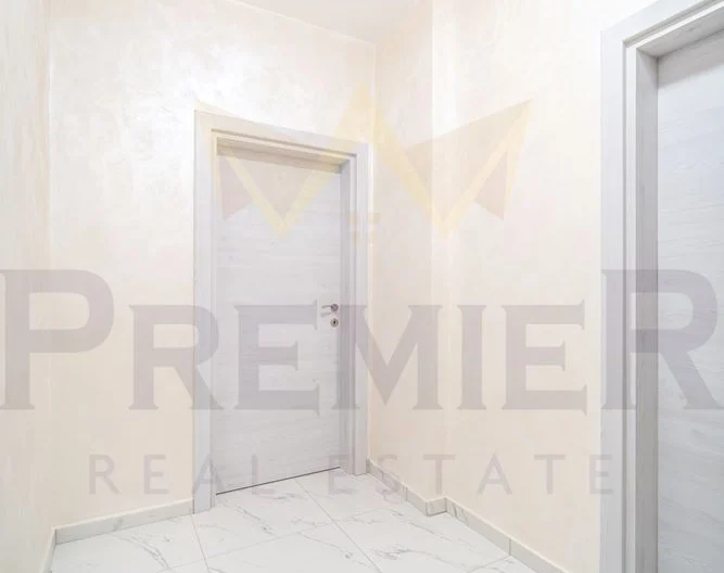 Просторен тристаен в центъра на Варна -  - снимка 10 - Имоти Премиер