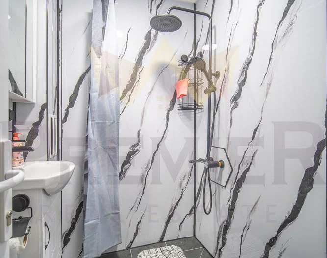 Просторен тристаен в центъра на Варна -  - снимка 17 - Имоти Премиер