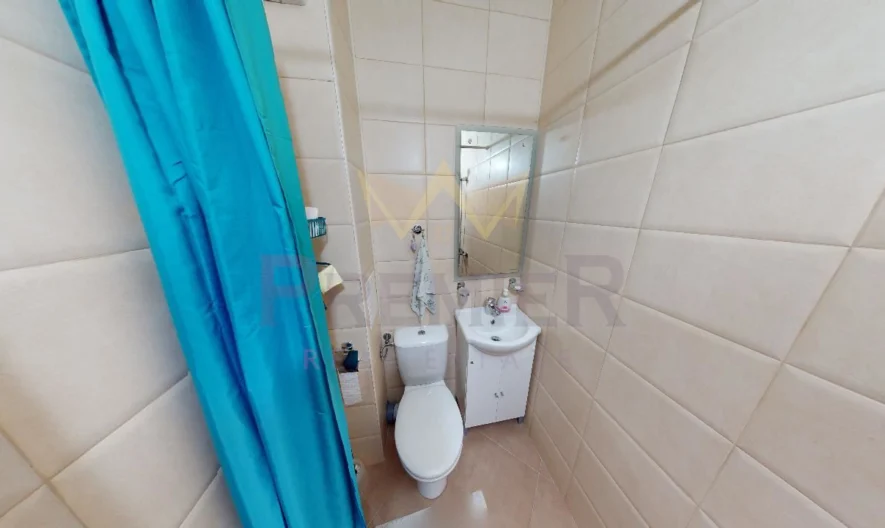 Просторна двуетажна къща с басейн в Кошарица -  - снимка 13 - Имоти Премиер