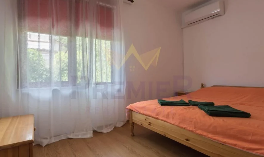 Просторна двуетажна къща в предпочитания район на гр. Балчик – близо до Ботаническата градина и морето -  - снимка 15 - Имоти Премиер