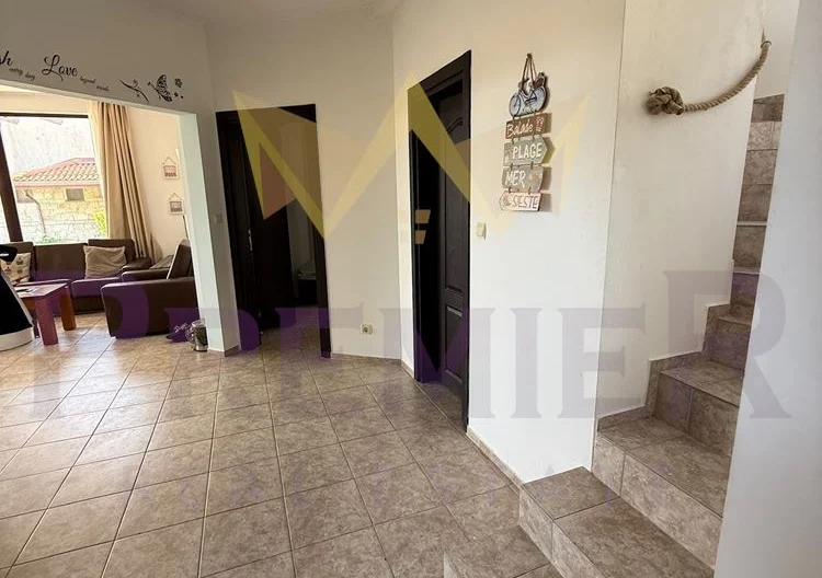 Просторна двуетажна къща в затворен комплекс Bay View Villas – Кошарица -  - снимка 10 - Имоти Премиер