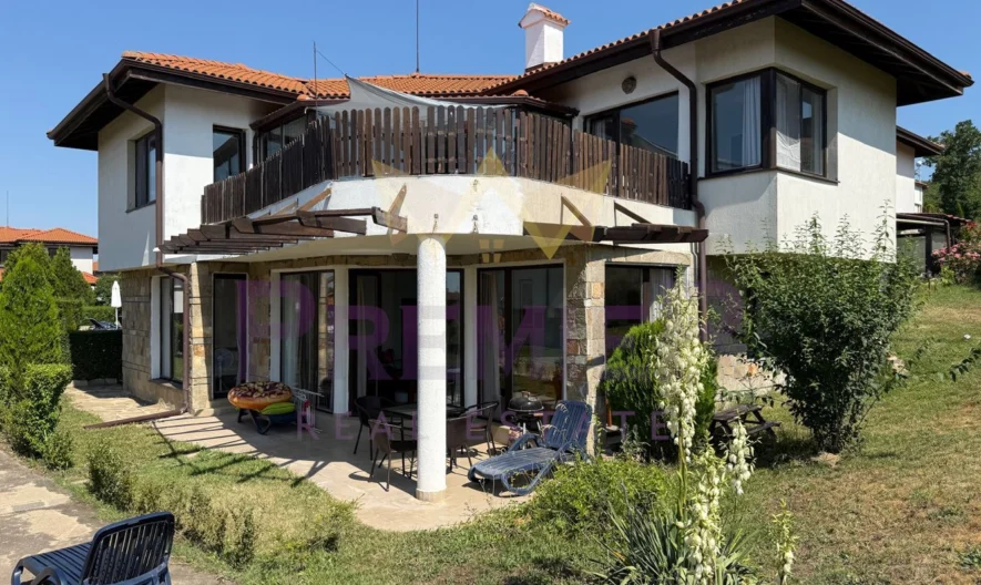 Просторна двуетажна къща в затворен комплекс Bay View Villas – Кошарица -  - снимка 13 - Имоти Премиер