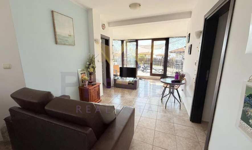 Просторна двуетажна къща в затворен комплекс Bay View Villas – Кошарица -  - снимка 16 - Имоти Премиер