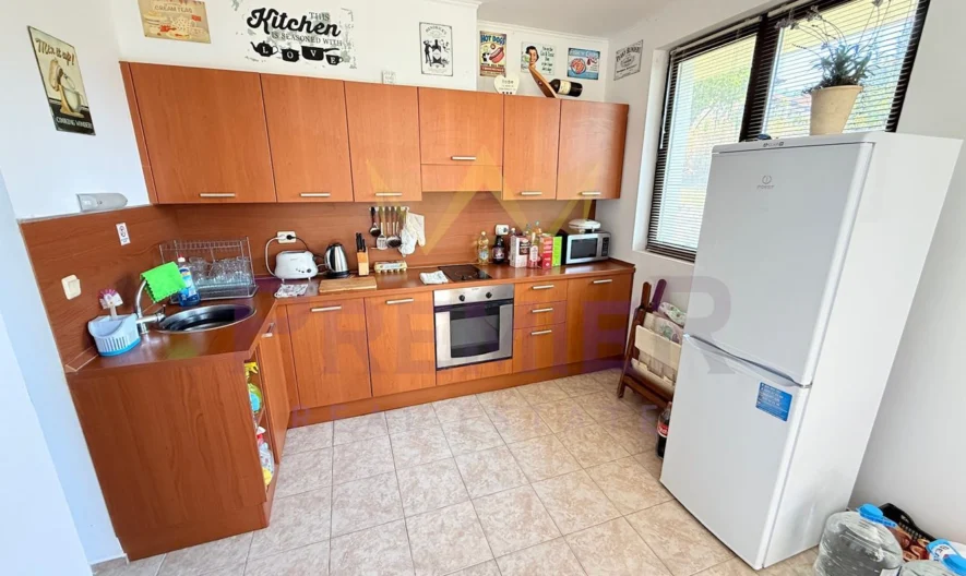 Просторна двуетажна къща в затворен комплекс Bay View Villas – Кошарица -  - снимка 3 - Имоти Премиер