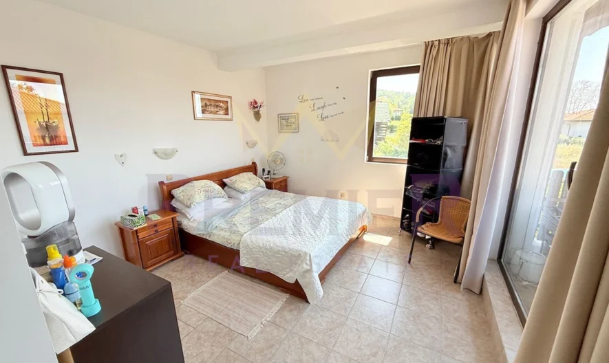 Просторна двуетажна къща в затворен комплекс Bay View Villas – Кошарица -  - снимка 5 - Имоти Премиер