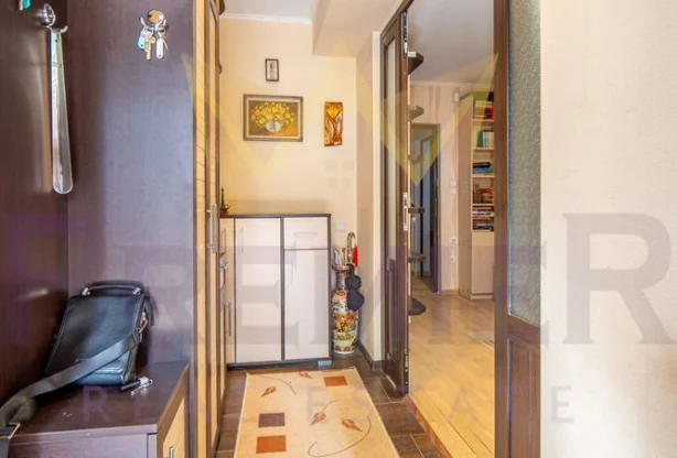 Агенция за недвижими имоти - Имоти Премиер - имот - 1187674, Цена: 379000 EUR