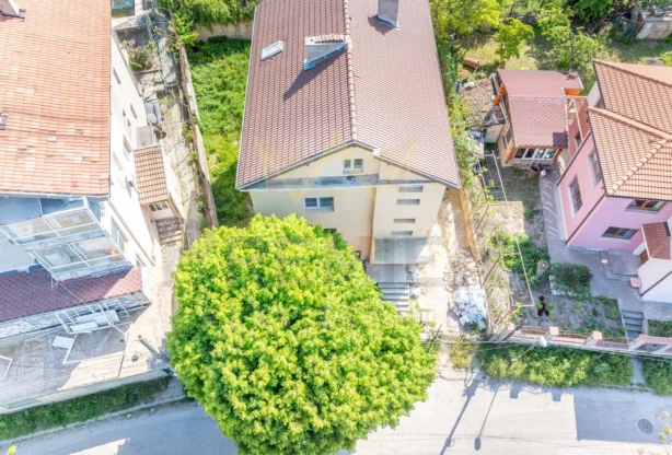 Агенция за недвижими имоти - Имоти Премиер - имот - 1040906, Цена: 475000 EUR