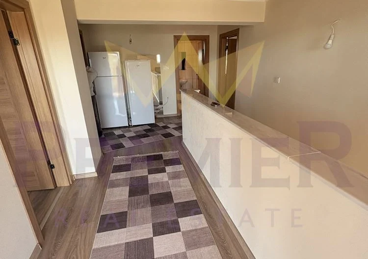 Просторна къща с 20 декара орехови насаждения със собствен водоизточник в с. Малка поляна -  - снимка 32 - Имоти Премиер