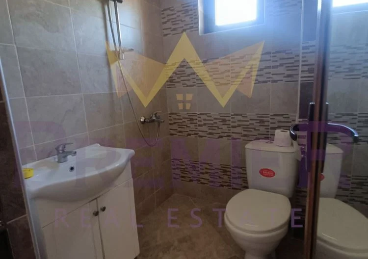 Просторна триетажна къща с морска панорама в Свети Влас -  - снимка 13 - Имоти Премиер