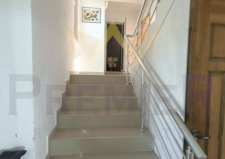 Просторна триетажна къща с морска панорама в Свети Влас -  - снимка 19 - Имоти Премиер