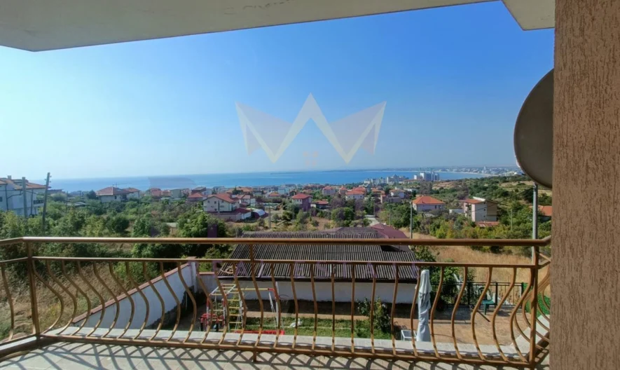 Просторна триетажна къща с морска панорама в Свети Влас -  - снимка 24 - Имоти Премиер