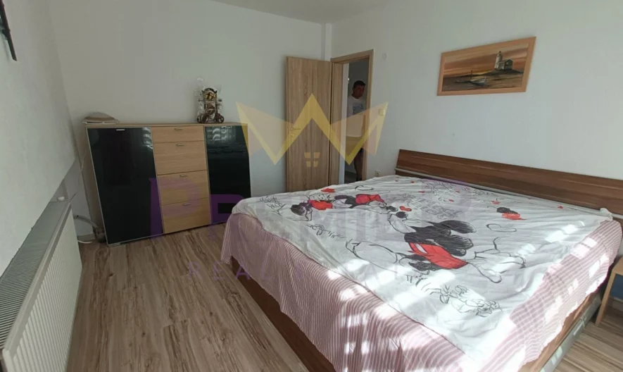 Просторна триетажна къща с морска панорама в Свети Влас - - снимка 6 - Имоти Премиер