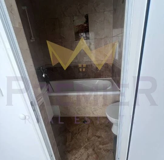 Просторно ателие с панорамна гледка към залива -  - снимка 10 - Имоти Премиер