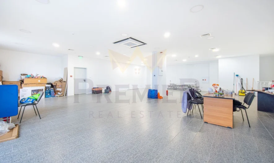 Просторно помещение под наем в гр. Бургас, ж.к. Изгрев -  - снимка 3 - Имоти Премиер