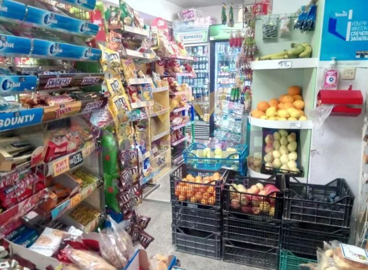 Работещ магазин за хранителни стоки – кв. Христо Ботев, гр. Варна -  - снимка 4 - Имоти Премиер