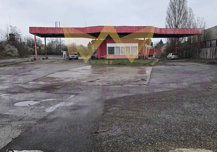 Работеща бензиностанция в .Яна -  - снимка 4 - Имоти Премиер