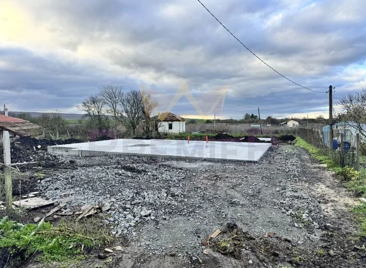 Равен парцел в регулация – с.Тръстиково, обл.Бургас -  - снимка 4 - Имоти Премиер