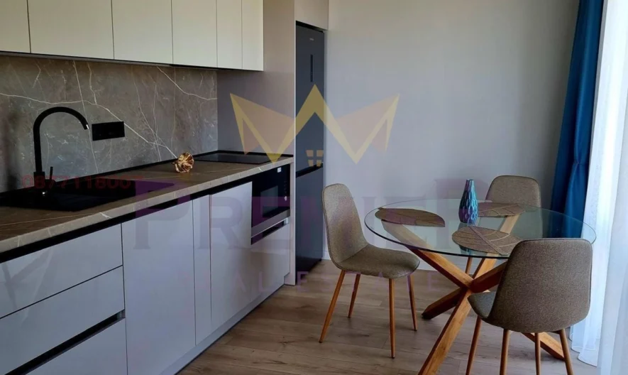 Разкошен двустаен апартамент с панорамна гледка – Свети Влас - - снимка 3 - Имоти Премиер