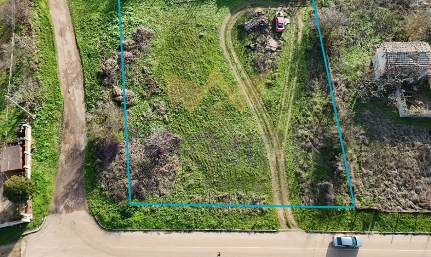 Regulated plot (1898 sq.m.) in the village of Bozhurets, Kavarna municipality, Dobrich region. -  - snimka 1 - Imoti Premier