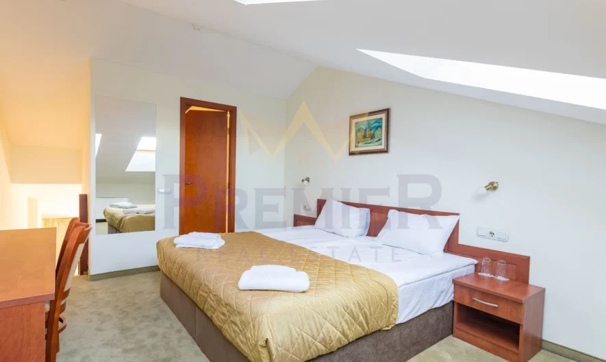 Реновиран хотел в сърцето на Банско  4* -  - снимка 10 - Имоти Премиер