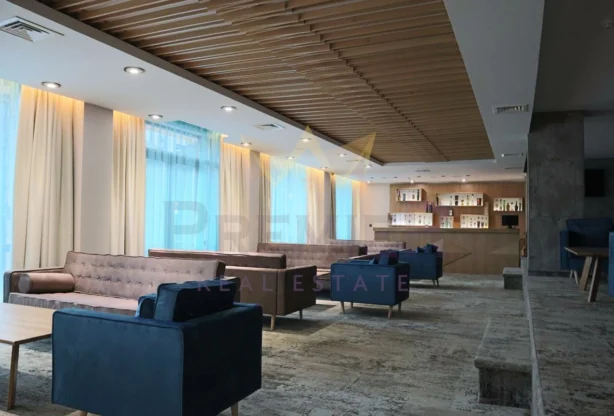 Агенция за недвижими имоти - Имоти Премиер - имот - 714526, Цена: 1950000 EUR